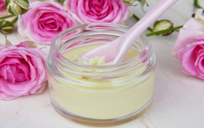 Read more about the article How to make your own natural skin cream (copy)